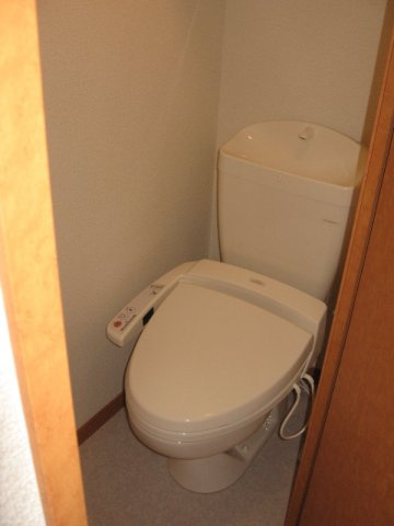 レオパレスブリスクコートのその他|温水洗浄便座