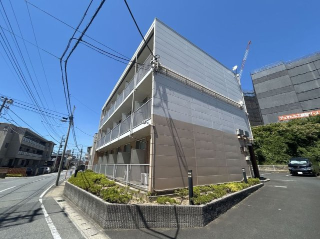 レオパレススカイラインの外観