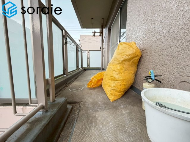 椿峰ニュータウン２７街区２号棟　中古マンションのバルコニー|2026/6/12 撮影