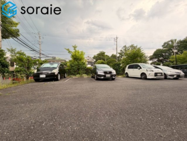 椿峰ニュータウン２７街区２号棟　中古マンションの駐車場|2026/6/12 撮影