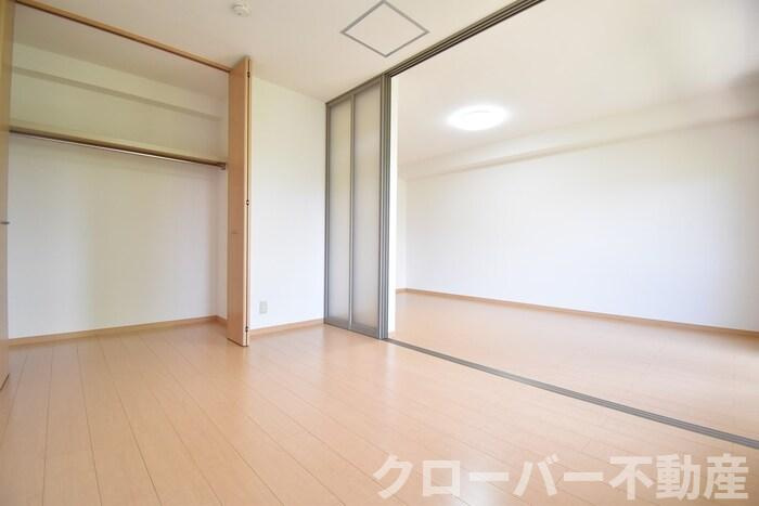 ＧＥＮＥＳＩＳの洋室|洋室６帖～ＬＤＫ１１．８帖