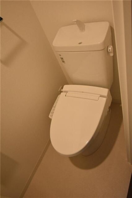 【トイレ】 | S-RESIDENCE日本橋馬喰町 | ゆったりとした空間のトイレです