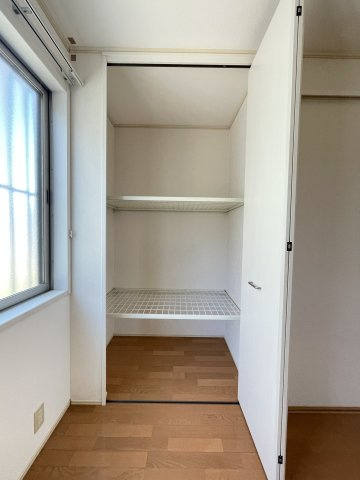 井上町アパートの内装