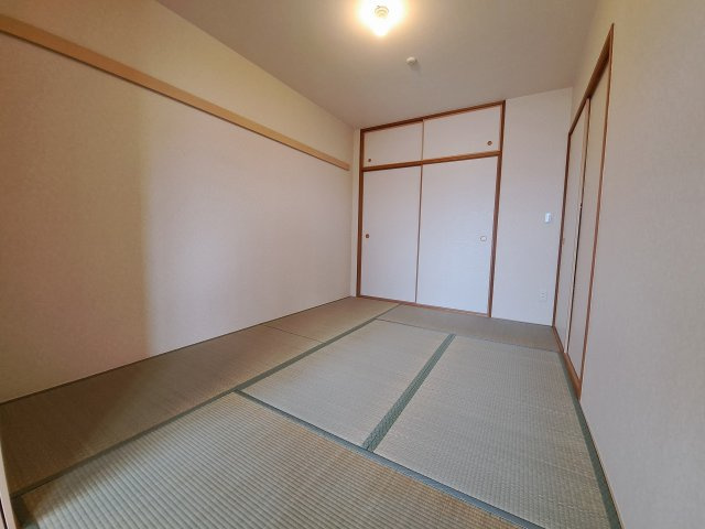 ハイツ甲四公園の和室