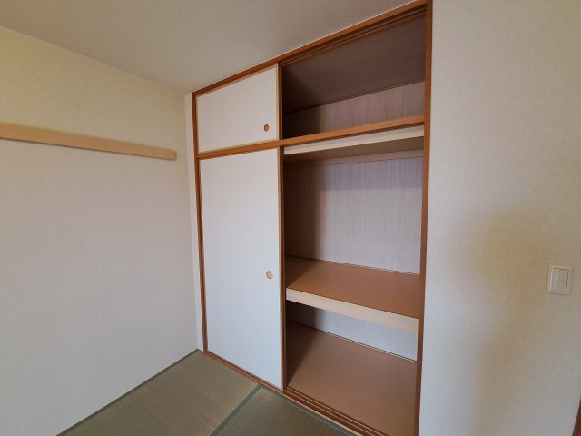ハイツ甲四公園の収納