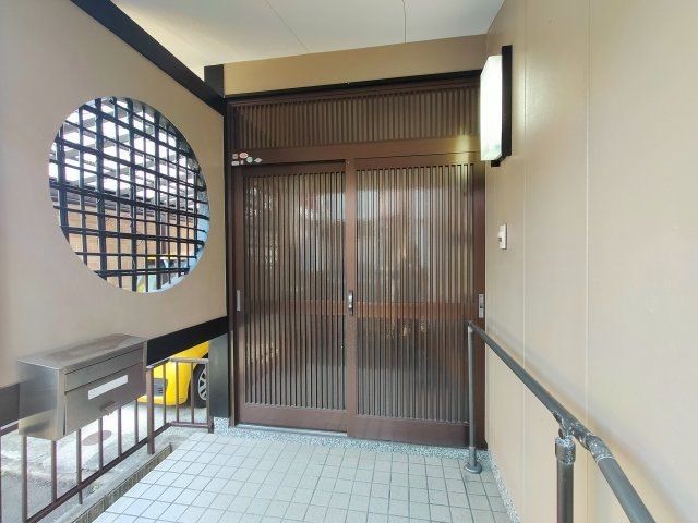佐々町須崎免の玄関