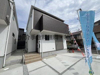 【外観】 | 神戸市垂水区桃山台1丁目　新築戸建2号棟　仲介手数料無料！ | きれいな外観です