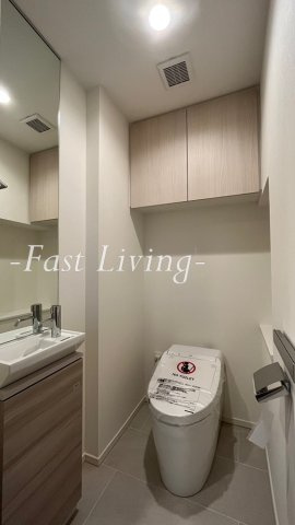 文京区関口１丁目の賃貸マンションのトイレ