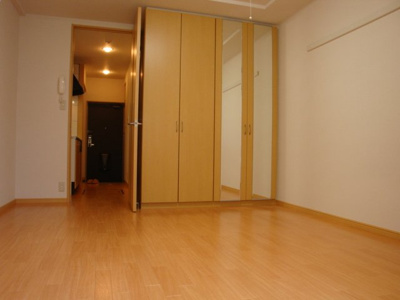 【内装】 | グランドソレーユ | 洋室