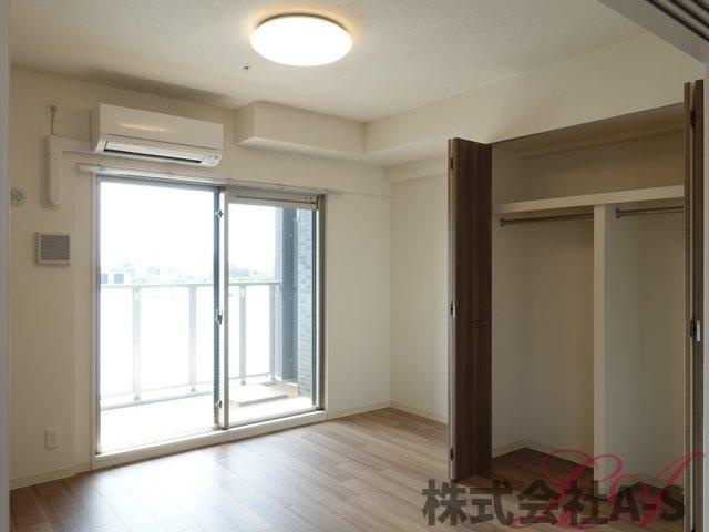 プレサンス丸の内フォートの居間・リビング|同間取り画像使用
実際のお部屋と色などが異なる場合がございます。