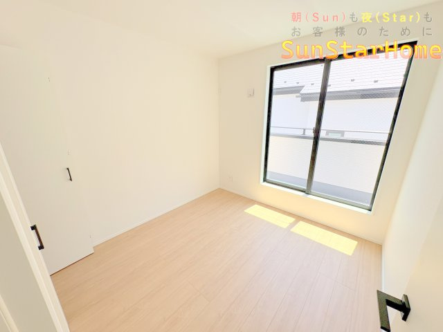 【サンスターホーム】青梅市長淵1丁目　新築5号棟の洋室