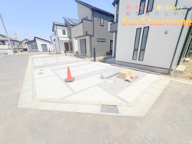 【サンスターホーム】青梅市長淵1丁目　新築5号棟の駐車場