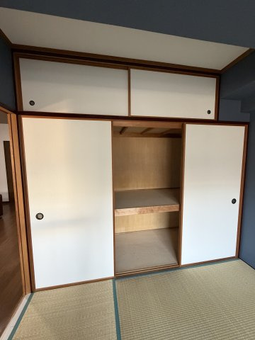 パル鷹取の和室