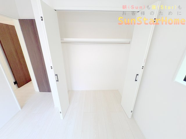 【サンスターホーム】青梅市長淵1丁目　新築4号棟の収納