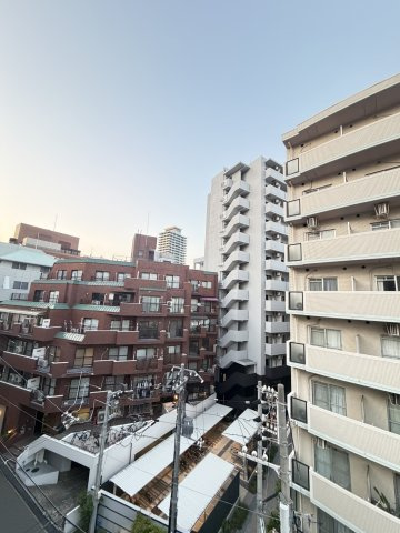 メゾン・エクレール元町の展望
