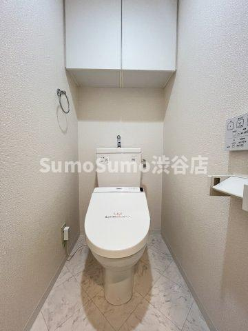 ルフィット神宮北参道のトイレ|ゆったりとした空間のトイレです
