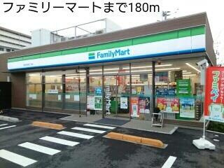 フローラ弦巻（Ｆｌｏｒａの周辺|ファミリーマートまで180m 