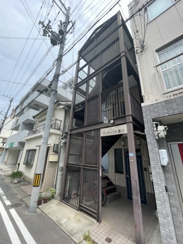 サンティクス湊川のエントランス
