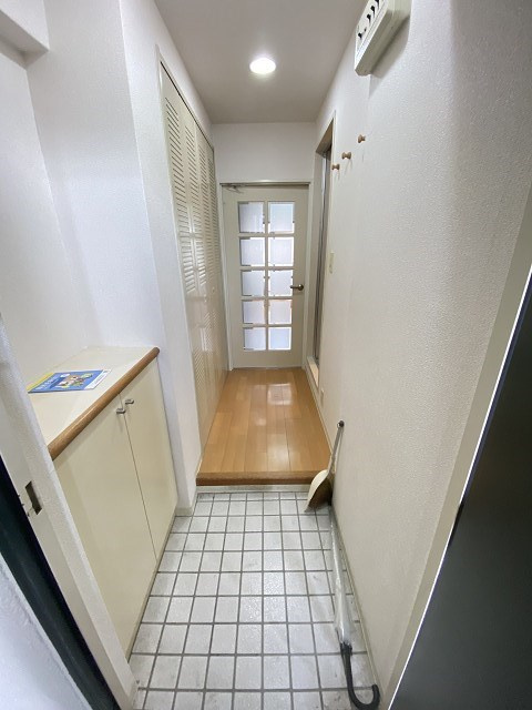 ルモンド西宮の玄関