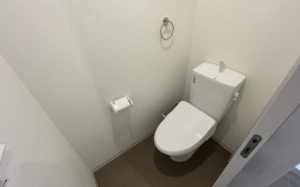 ジーメゾン西大宮ソリナのトイレ|※同シリーズ別部屋施工参考写真