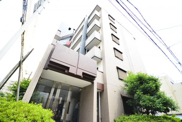 マジョール松崎町の外観