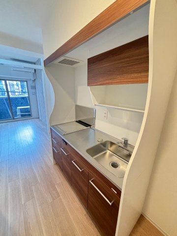 セレニテ難波ミラク参番館のキッチン