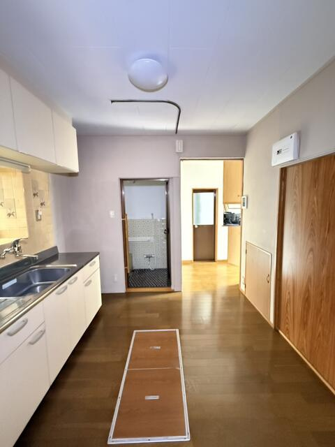 江戸川区南小岩４丁目戸建の居間・リビング