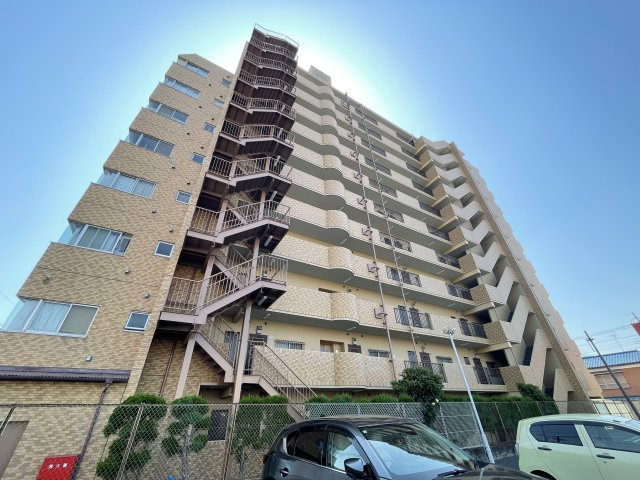 -三丁目不動産-　ホーユウパレス小川町の外観