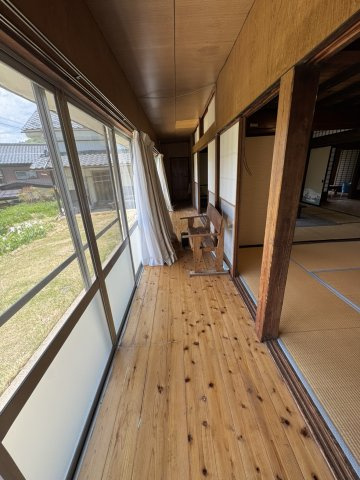 坂中中古住宅のその他|縁側
