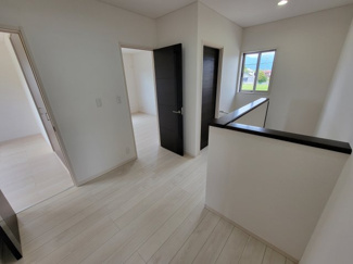【その他】 | 山梨市上栗原 平成25年築中古戸建 リフォ済 敷地128坪 | 2階　ホール部分　