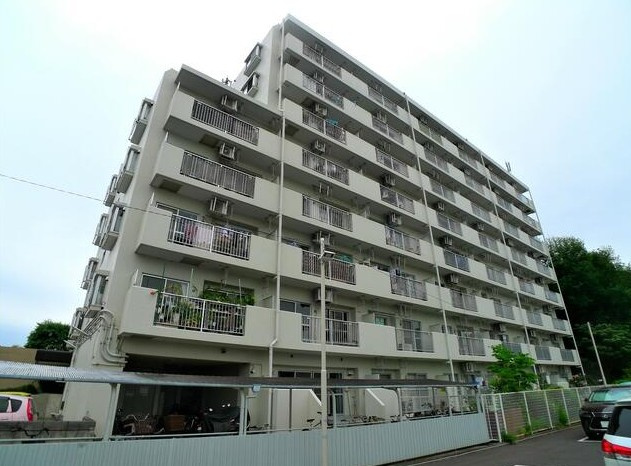 シャルマンコーポ狭山　中古マンション　8階の外観