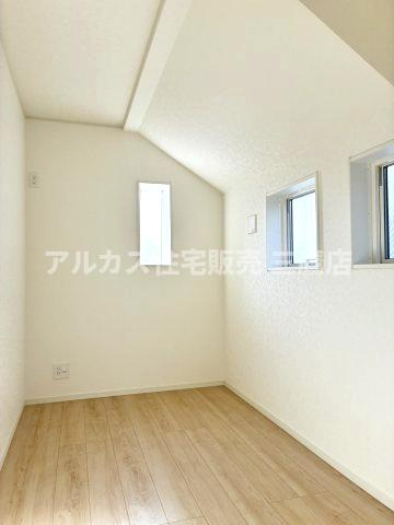府中市小柳町1丁目 京王線 多磨霊園駅 新築戸建の洋室