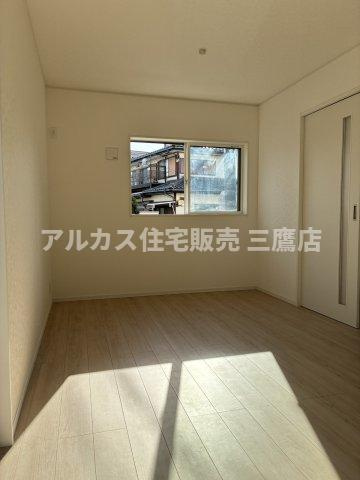 府中市小柳町1丁目 京王線 多磨霊園駅 新築戸建の洋室