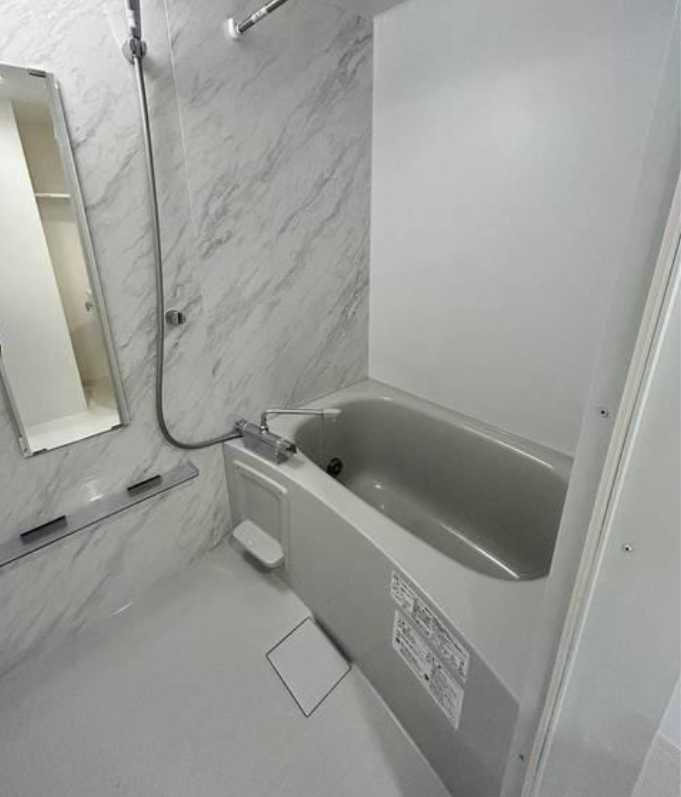 プライマル下北沢代沢　メゾネット　駅近　礼金0　築浅の浴室