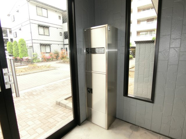 スクエア小杉Ａのエントランス