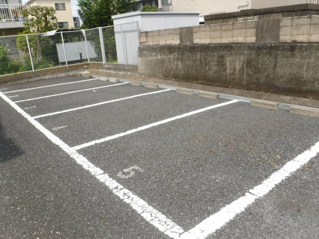 スクエア小杉Ａの駐車場