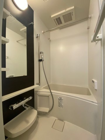 エステムコート名古屋栄プレシャス　名古屋市賃貸　仲介手数料無料の浴室|バス