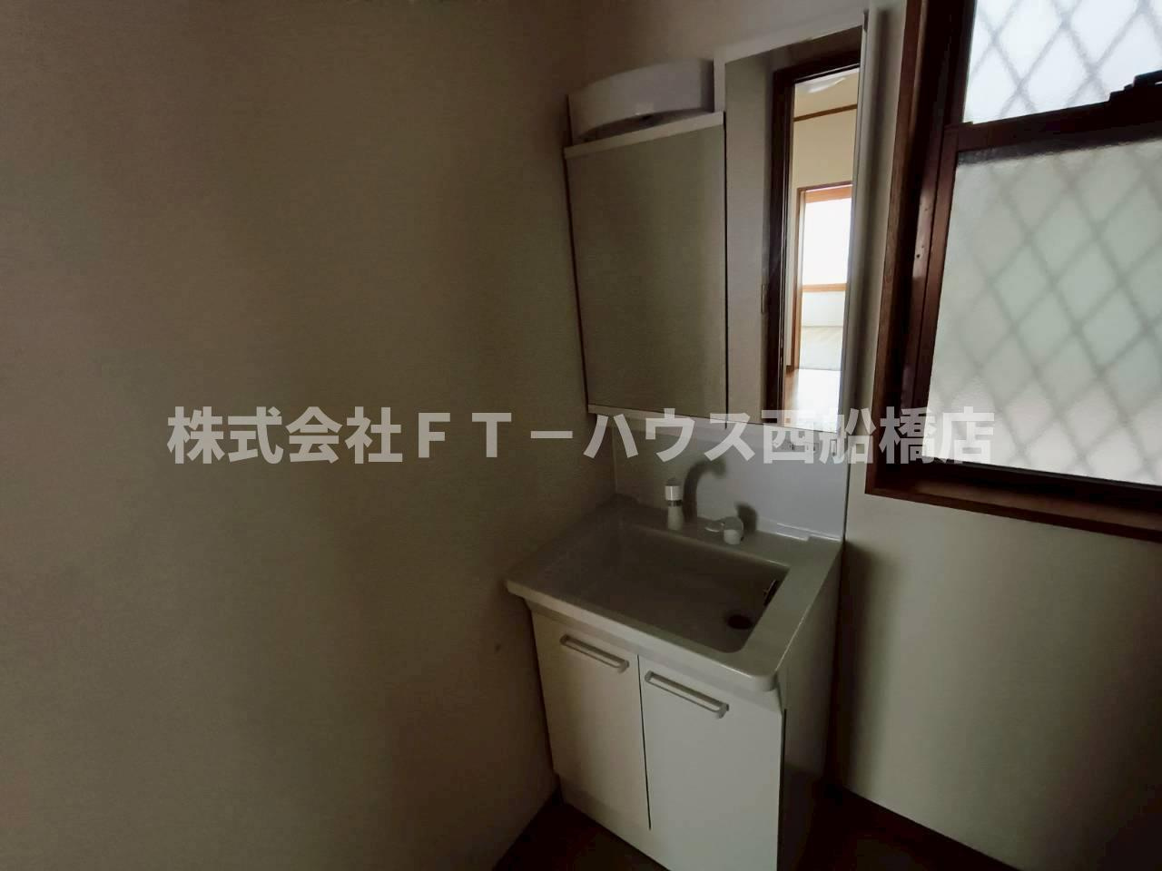 市川市大野町Ⅱの洗面所