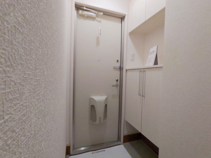 エスポワール北原の玄関|※反転タイプ