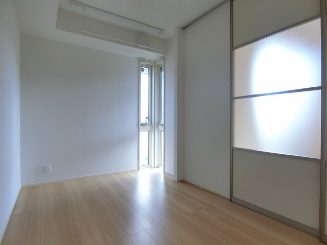 セジュールミヤケの洋室