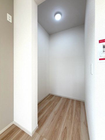 【新築戸建】札幌市白石区北郷3条14丁目2棟の収納