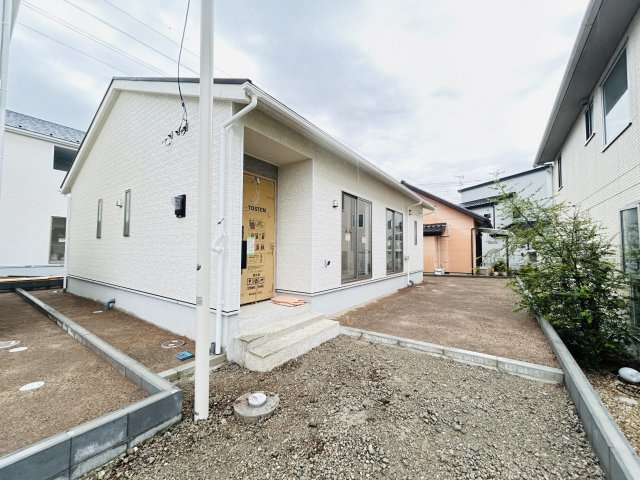 新築　前橋市稲荷新田町第3　クレイドルガーデン　1号棟
