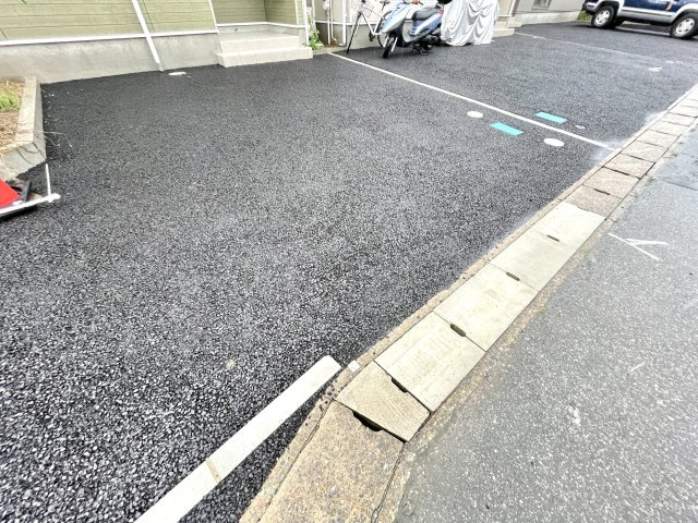 成田市本城第２１の駐車場