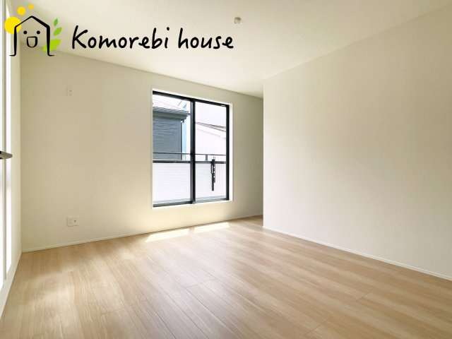 上尾市平方　3期　新築一戸建て　グラファーレ　04の寝室|26.8.7　撮影済み