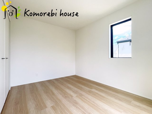 上尾市平方　3期　新築一戸建て　グラファーレ　04の子供部屋|26.8.7　撮影済み