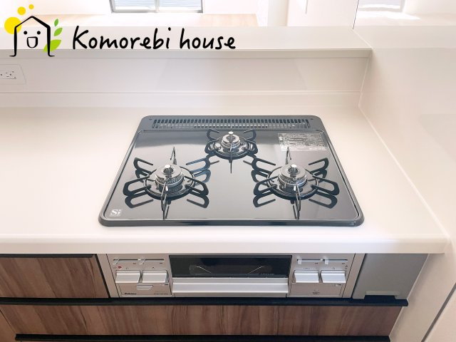 上尾市平方　3期　新築一戸建て　グラファーレ　04のキッチン|26.8.7　撮影済み