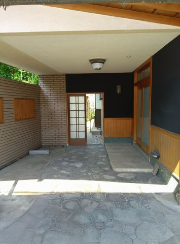 本山北町6丁目戸建の駐車場