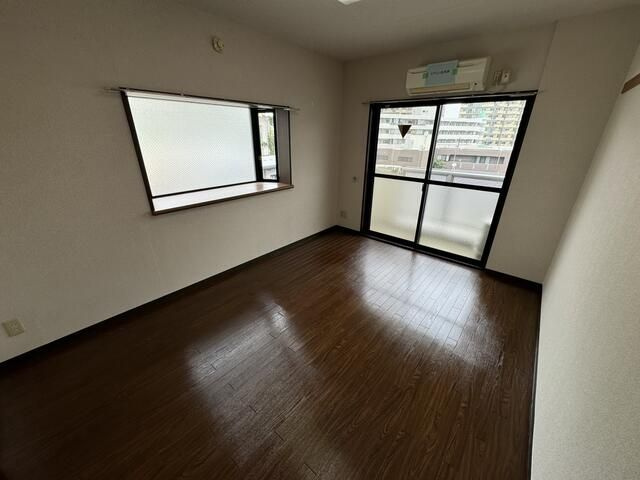 相模原市南区相模大野５丁目の賃貸マンションの居間・リビング