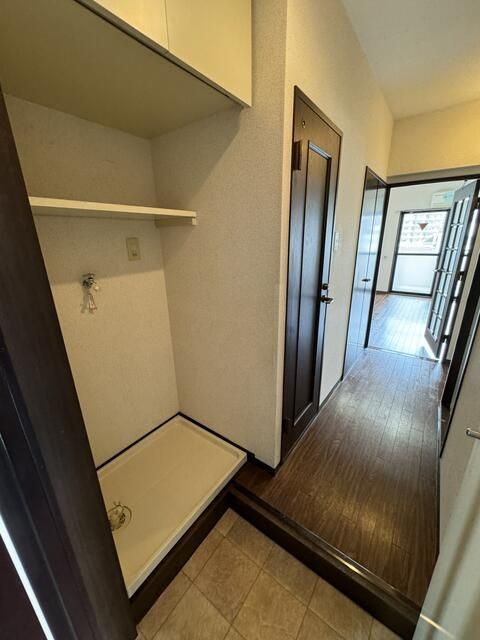 相模原市南区相模大野５丁目の賃貸マンションの玄関