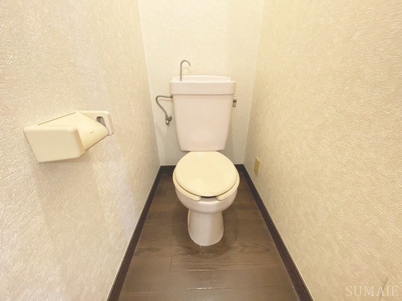 泰ハイツのトイレ|落ち着いたトイレです☆
